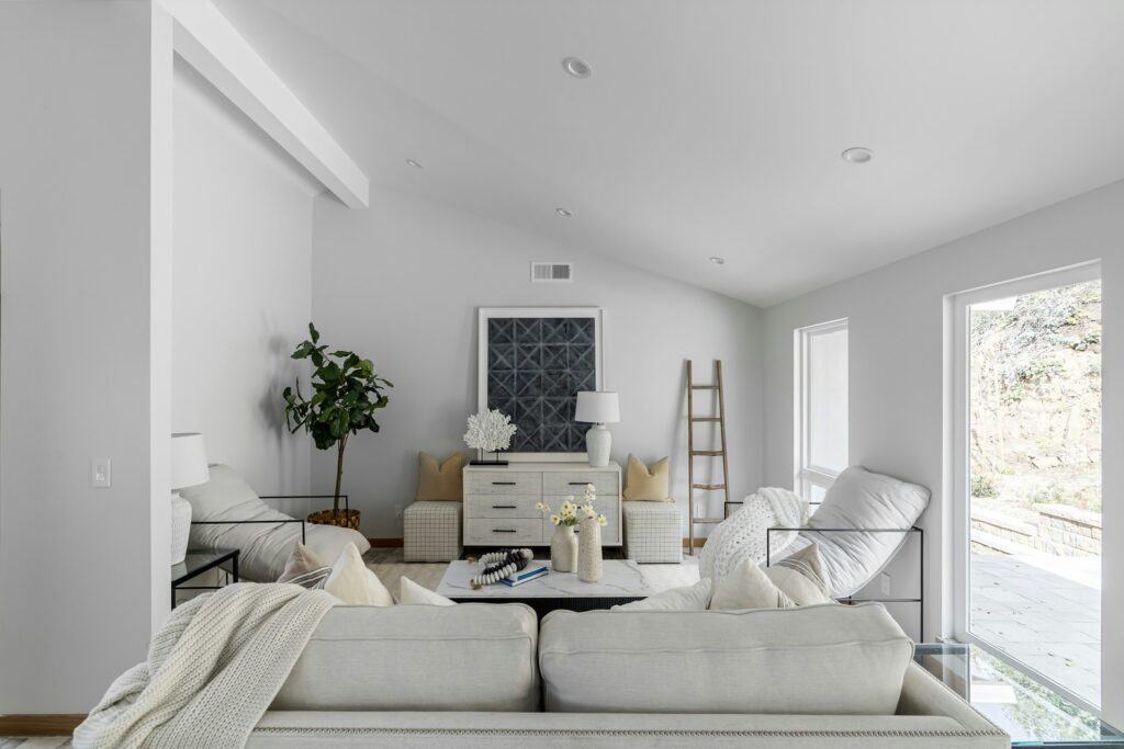 salon d'un Airbnb après DPE et rénovation
